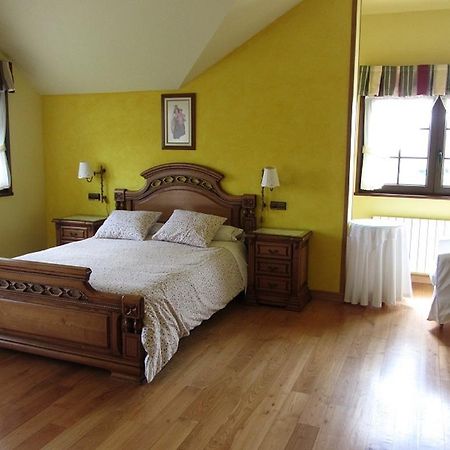 Vivienda Sampedri Villa Santillana del Mar Ruang foto