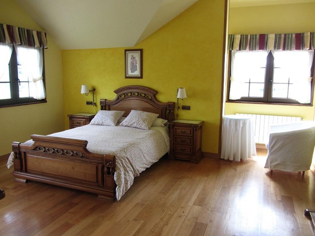 Vivienda Sampedri Villa Santillana del Mar Ruang foto
